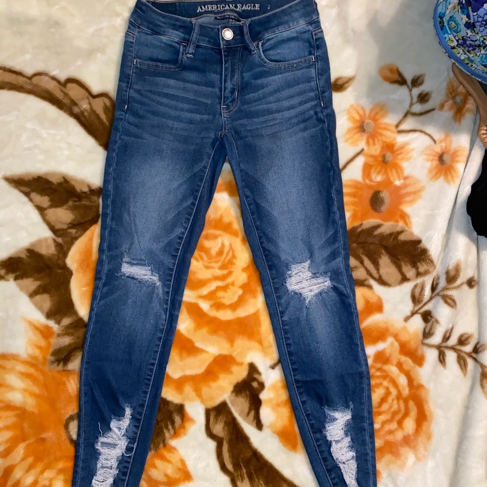 Size 2 American Eagle Jeans
